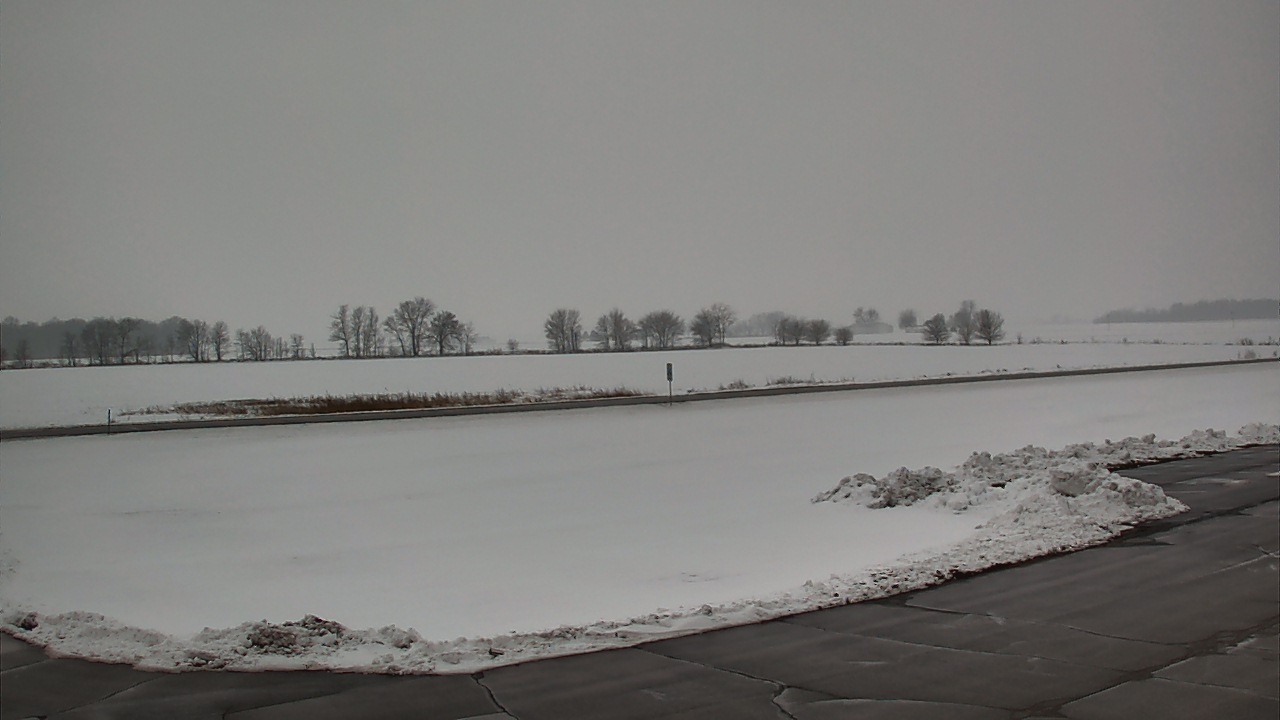 Thumbnail for current weather camera view from Maconaquah School Corporation in Bunker Hill, Indiana