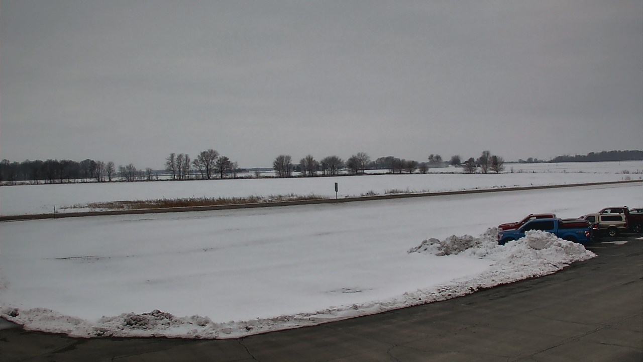 Thumbnail for current weather camera view from Maconaquah School Corporation in Bunker Hill, Indiana