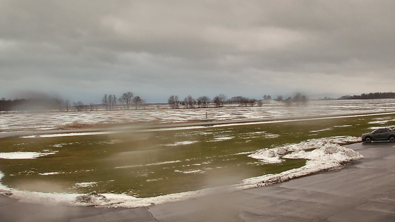 Thumbnail for current weather camera view from Maconaquah School Corporation in Bunker Hill, Indiana