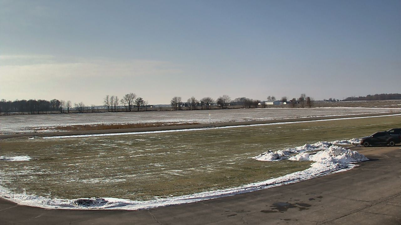 Thumbnail for current weather camera view from Maconaquah School Corporation in Bunker Hill, Indiana