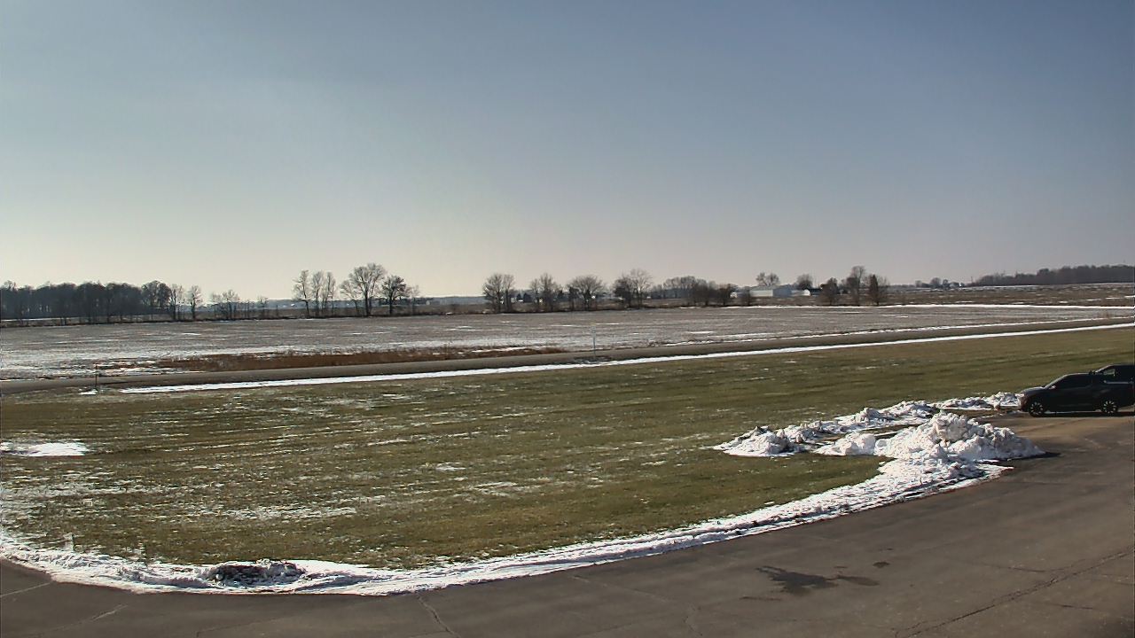 Thumbnail for current weather camera view from Maconaquah School Corporation in Bunker Hill, Indiana