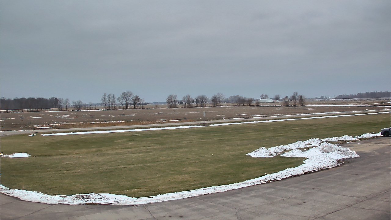 Thumbnail for current weather camera view from Maconaquah School Corporation in Bunker Hill, Indiana