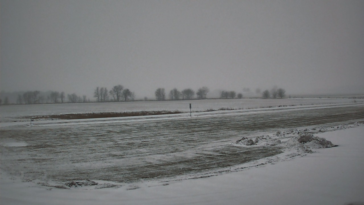 Thumbnail for current weather camera view from Maconaquah School Corporation in Bunker Hill, Indiana