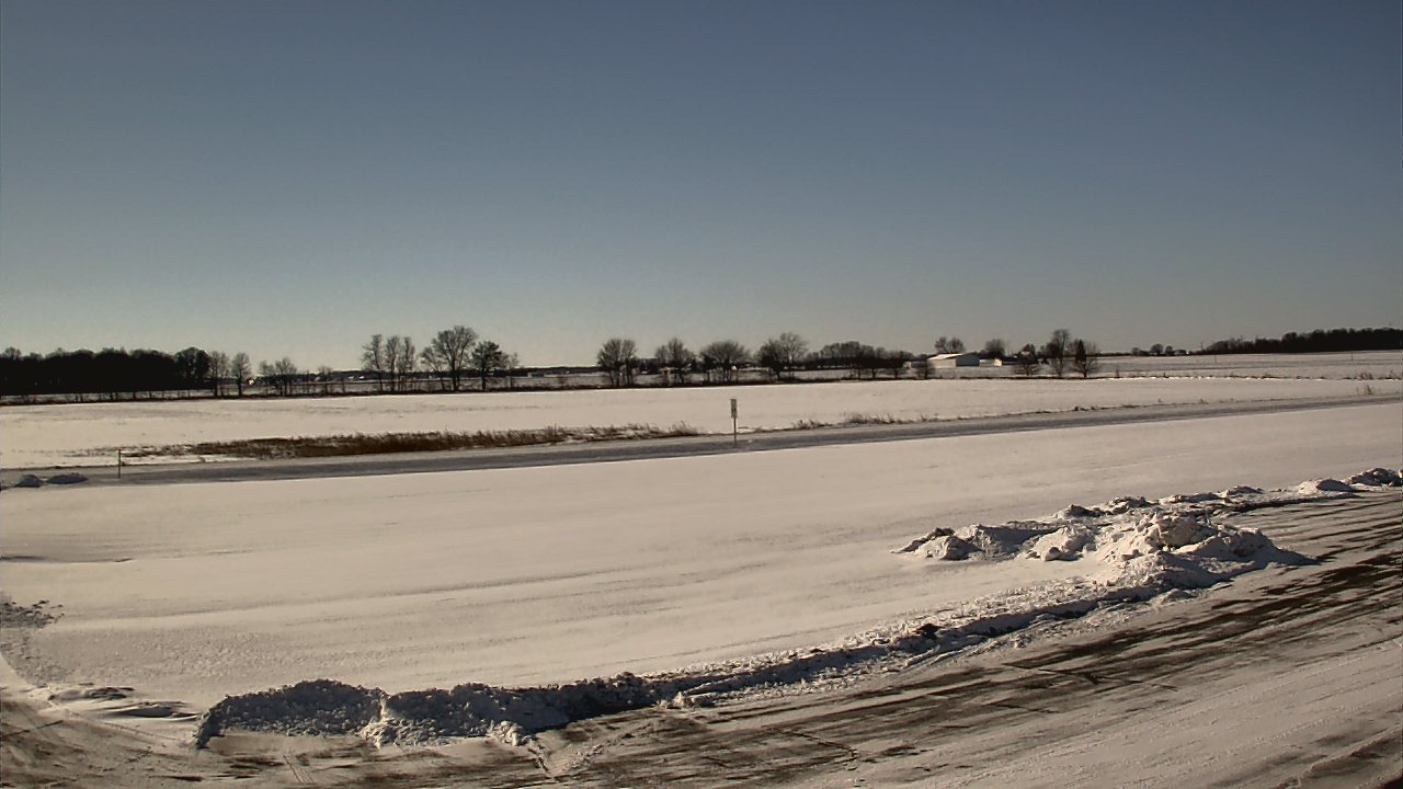 Thumbnail for current weather camera view from Maconaquah School Corporation in Bunker Hill, Indiana