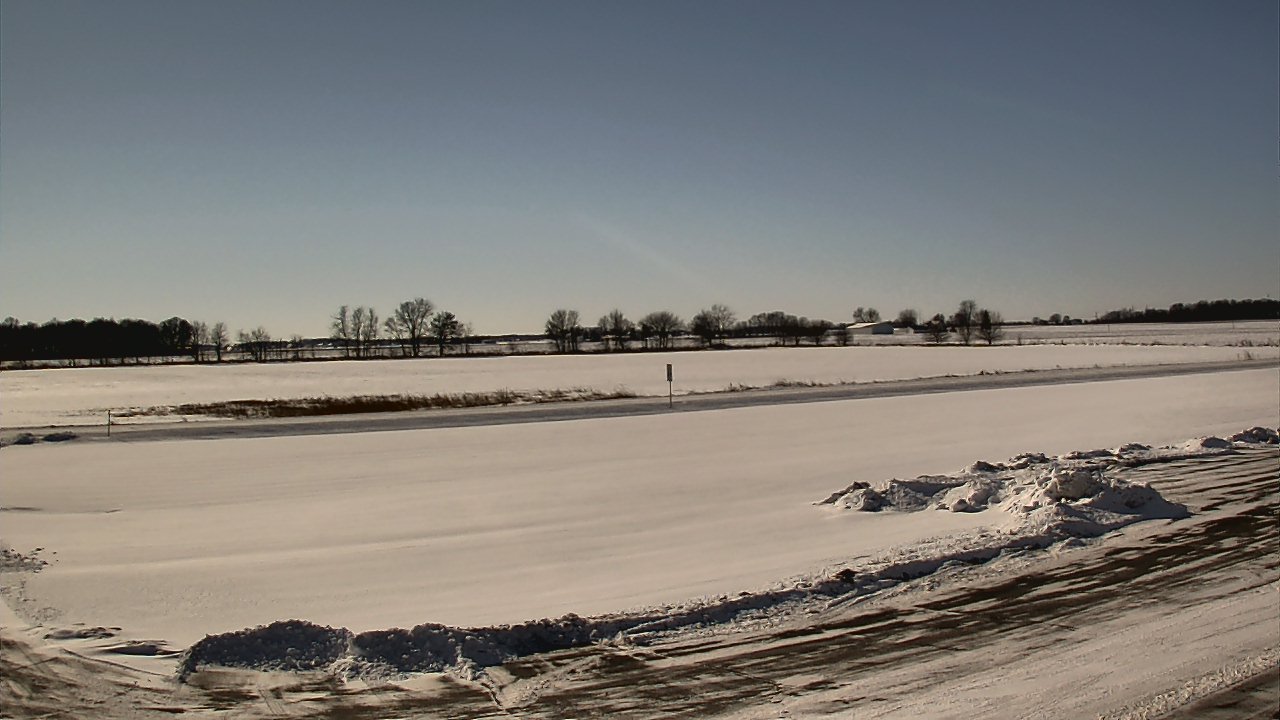 Thumbnail for current weather camera view from Maconaquah School Corporation in Bunker Hill, Indiana