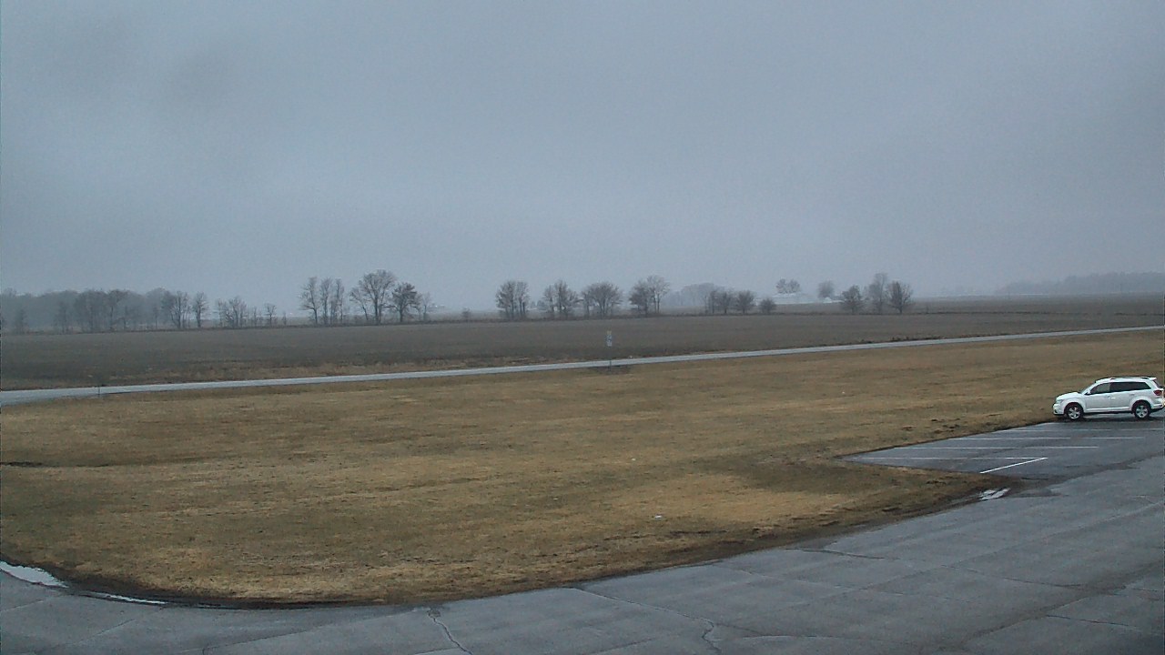 Thumbnail for current weather camera view from Maconaquah School Corporation in Bunker Hill, Indiana