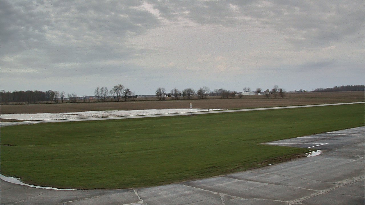 Thumbnail for current weather camera view from Maconaquah School Corporation in Bunker Hill, Indiana