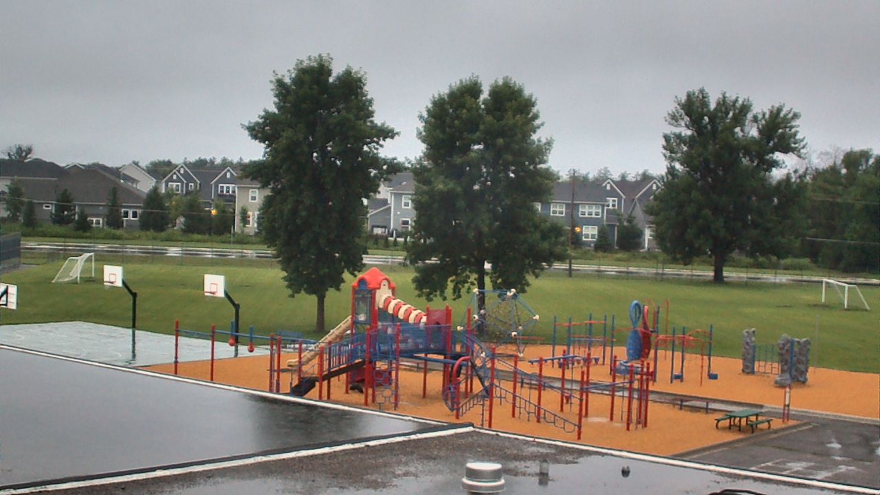 Thumbnail for current weather camera view from Orono IS in Orono, Minnesota