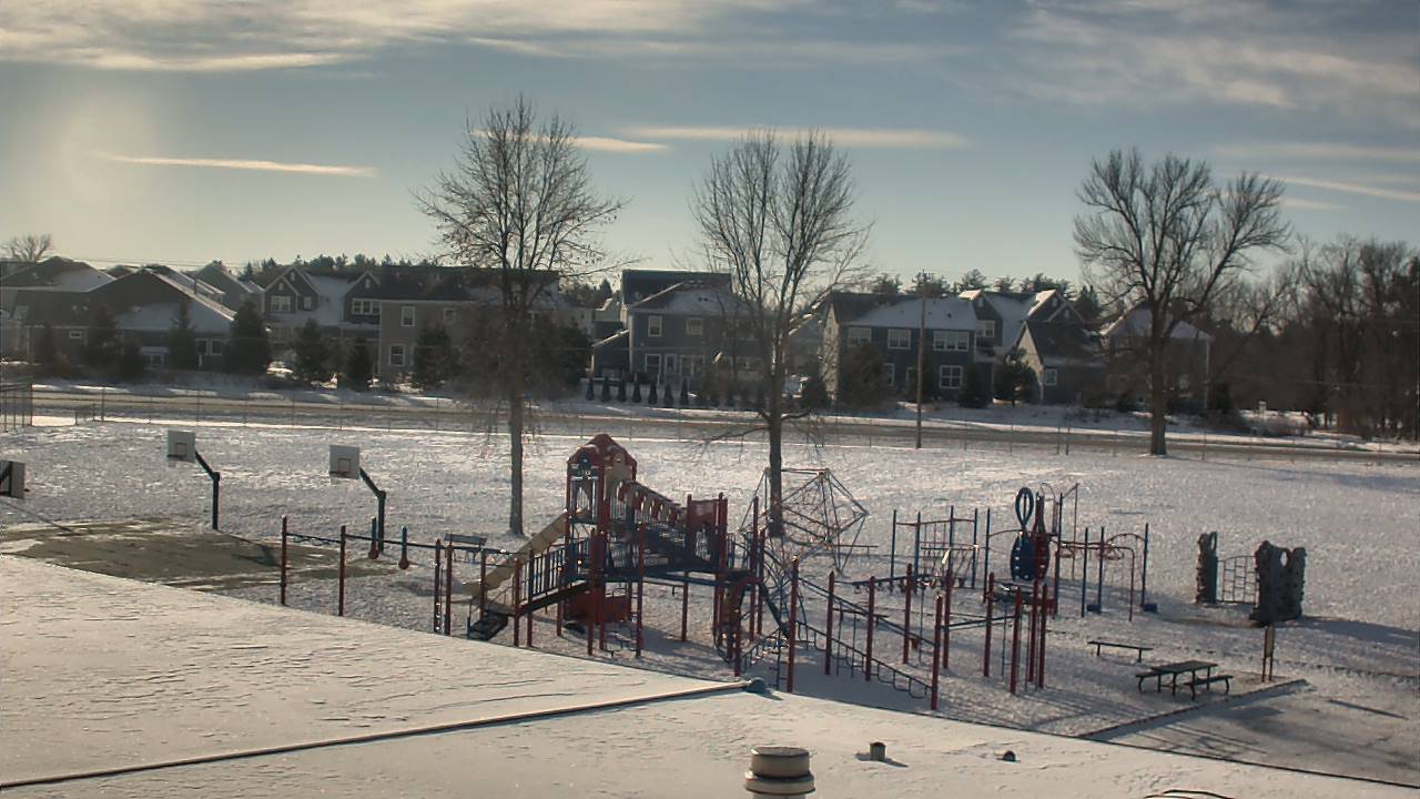 Thumbnail for current weather camera view from Orono IS in Orono, Minnesota