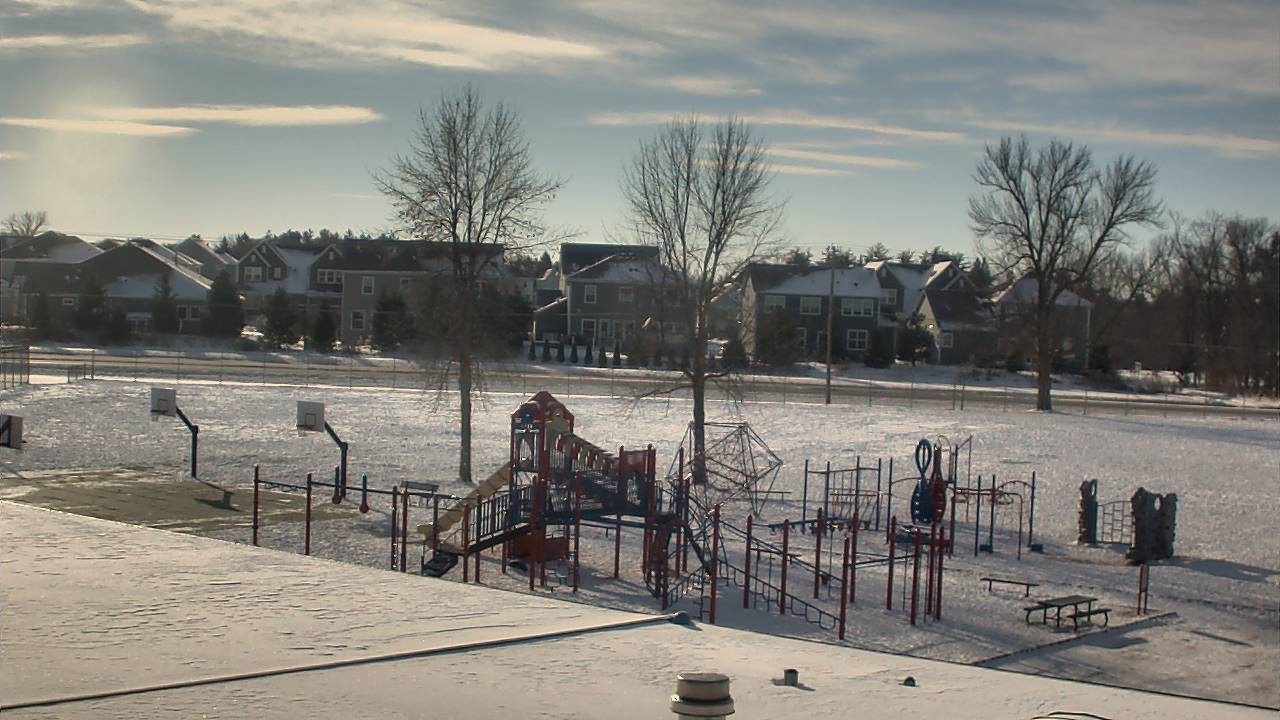 Thumbnail for current weather camera view from Orono IS in Orono, Minnesota