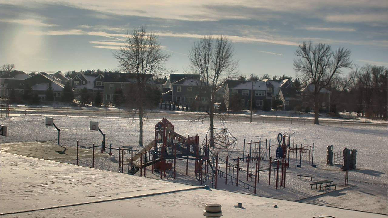 Thumbnail for current weather camera view from Orono IS in Orono, Minnesota