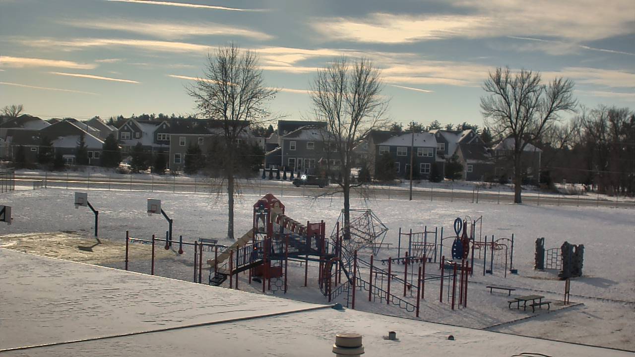 Thumbnail for current weather camera view from Orono IS in Orono, Minnesota