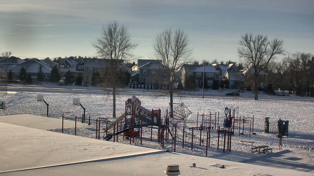 Thumbnail for current weather camera view from Orono IS in Orono, Minnesota