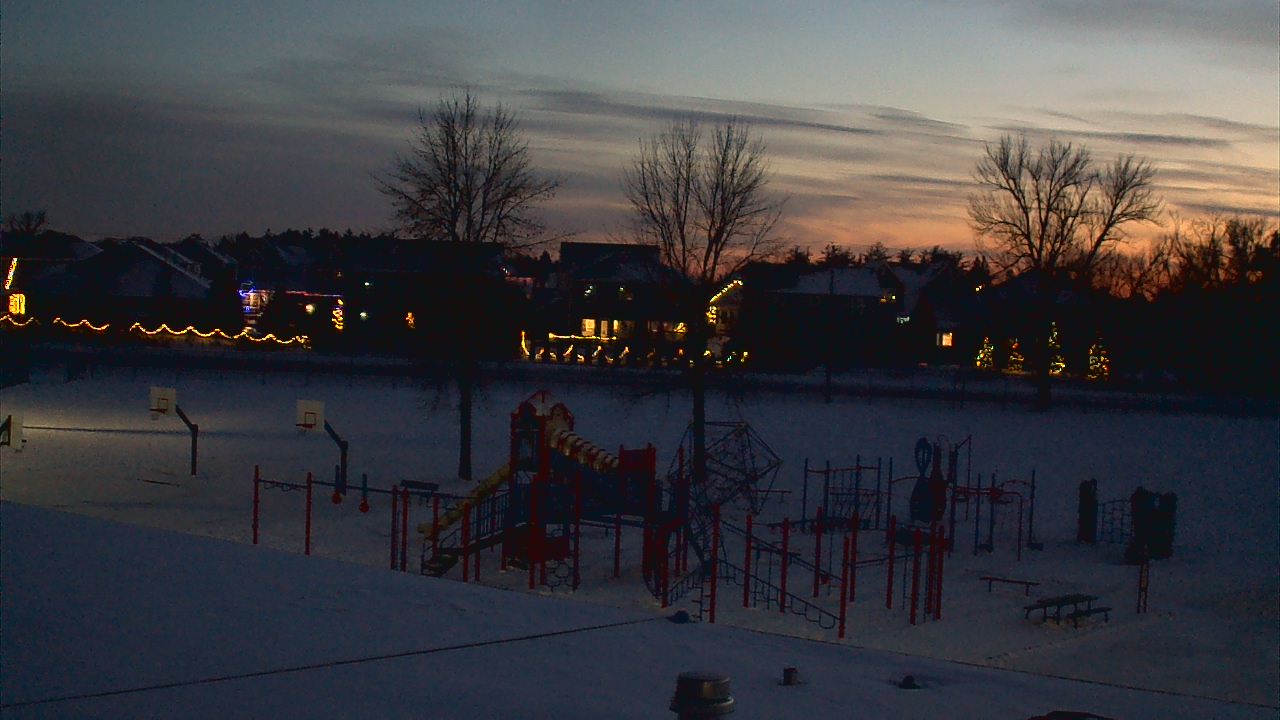 Thumbnail for current weather camera view from Orono IS in Orono, Minnesota