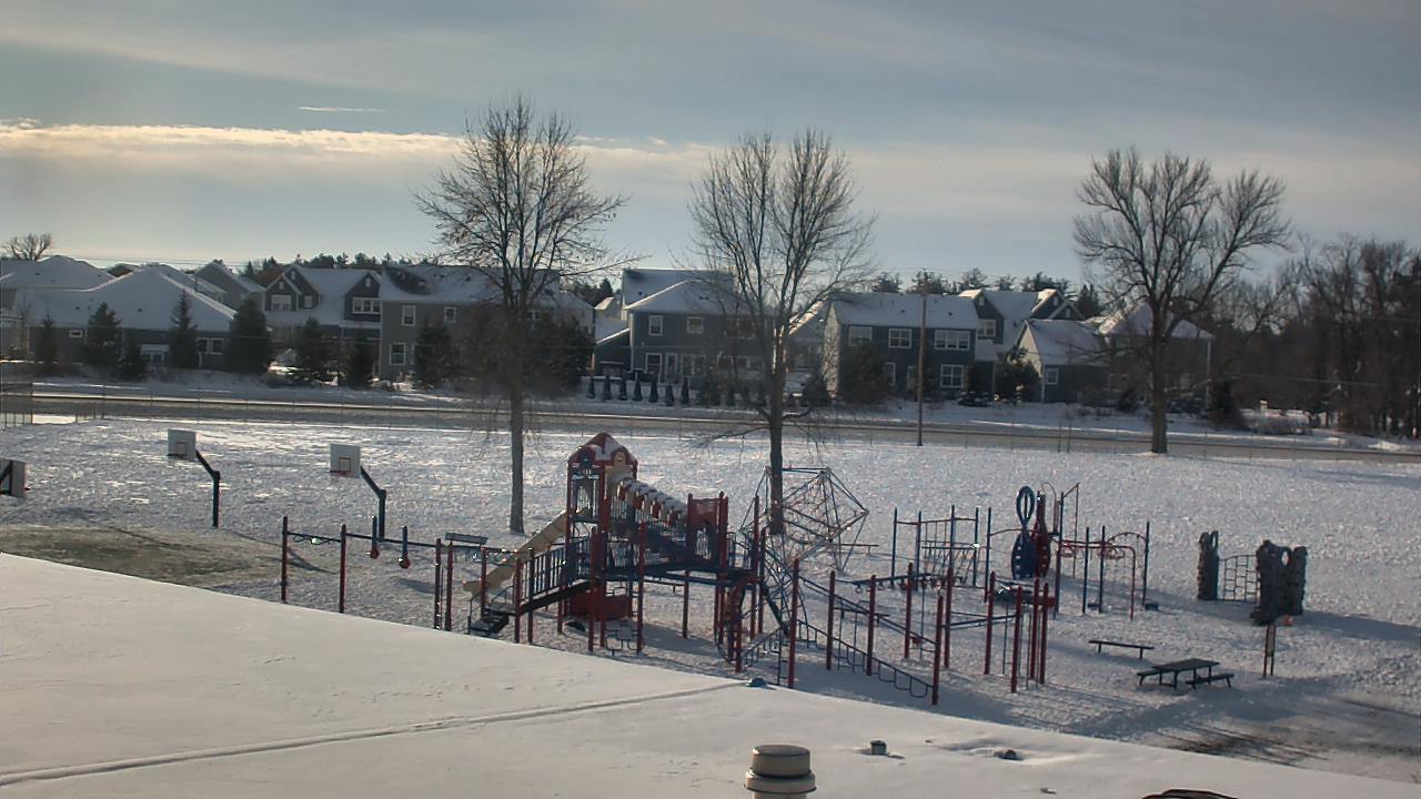 Thumbnail for current weather camera view from Orono IS in Orono, Minnesota