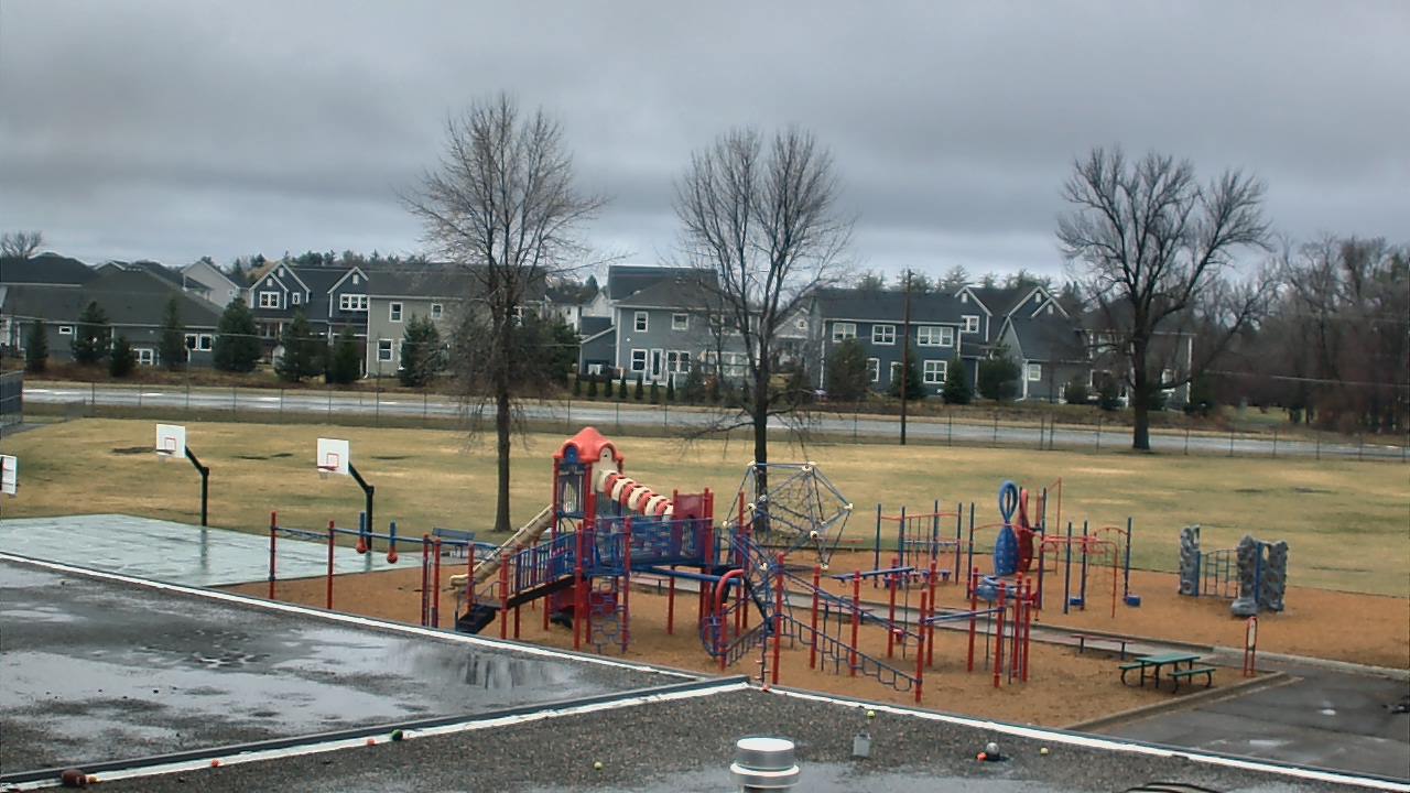 Thumbnail for current weather camera view from Orono IS in Orono, Minnesota