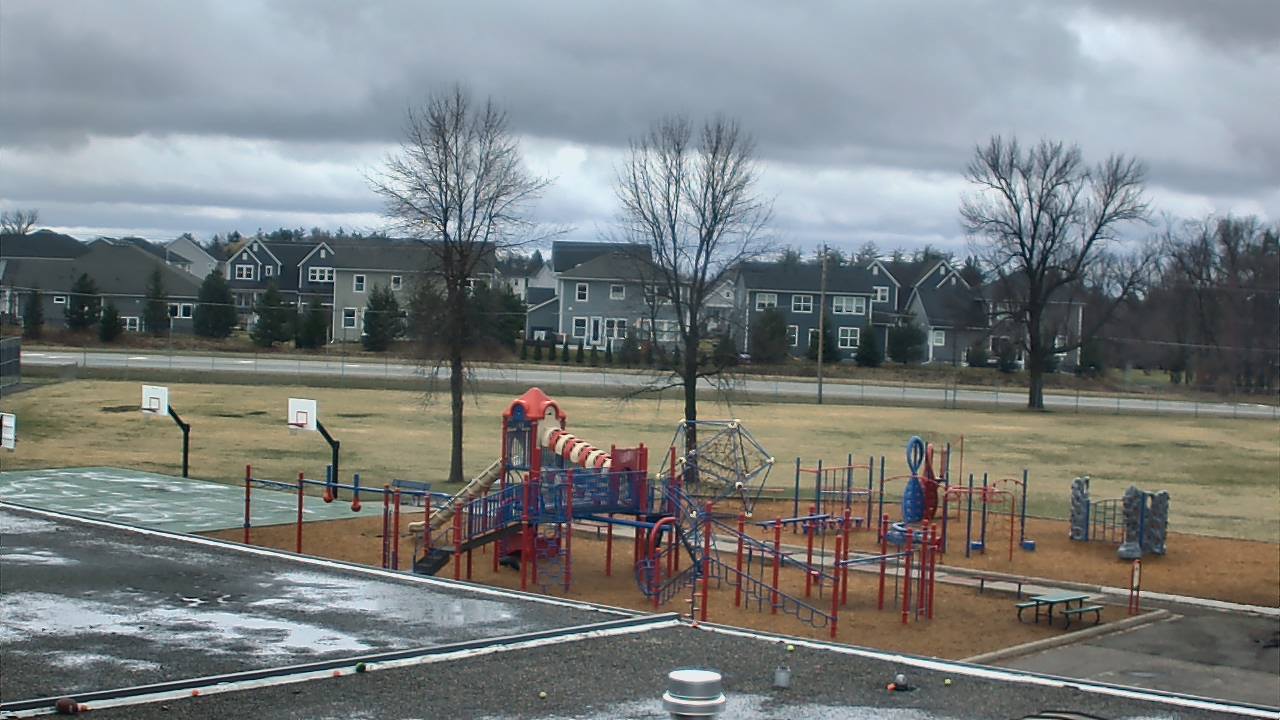 Thumbnail for current weather camera view from Orono IS in Orono, Minnesota