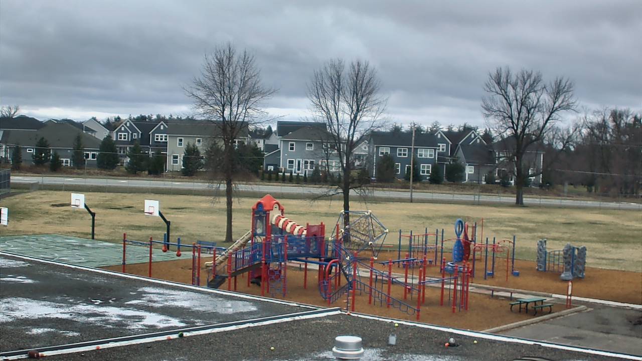 Thumbnail for current weather camera view from Orono IS in Orono, Minnesota