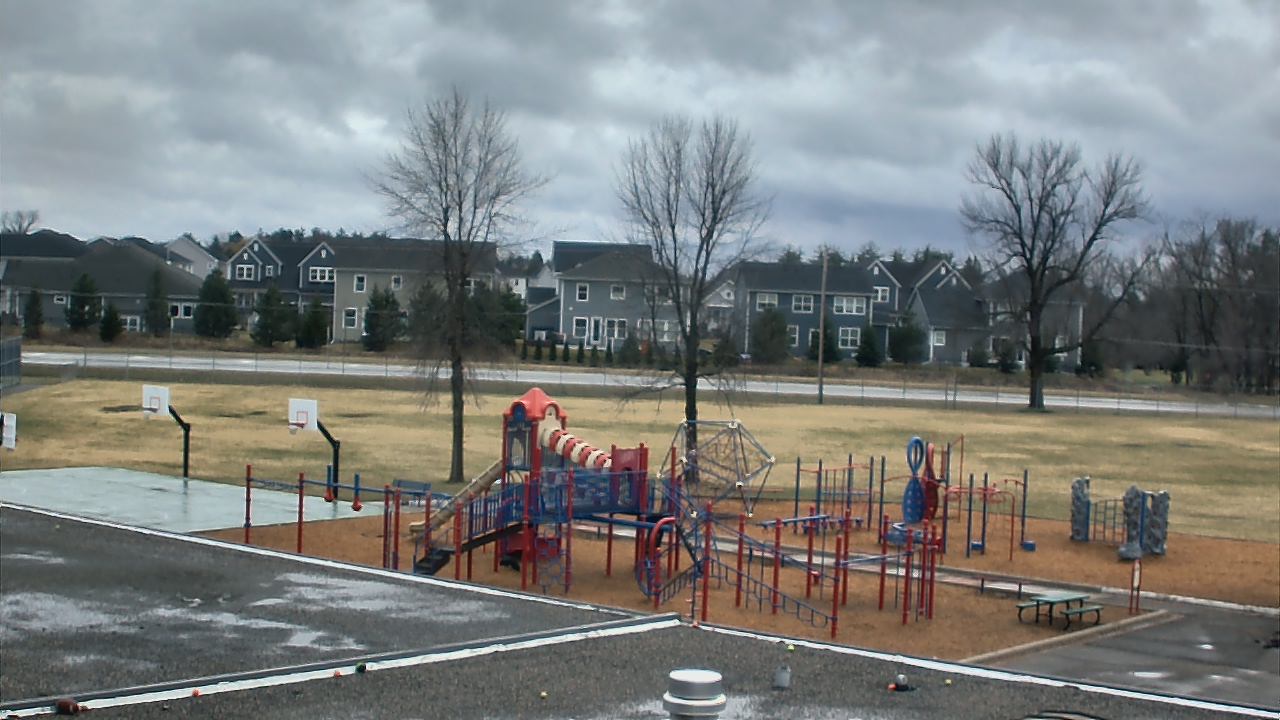 Thumbnail for current weather camera view from Orono IS in Orono, Minnesota