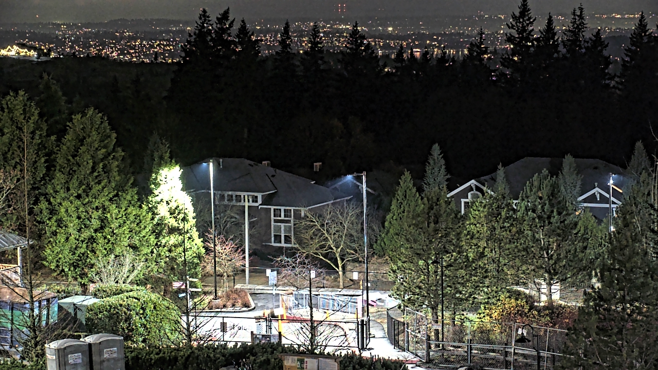 Thumbnail for current weather camera view from Open Window School 1200 ft elev Cougar Mtn in Bellevue, Washington