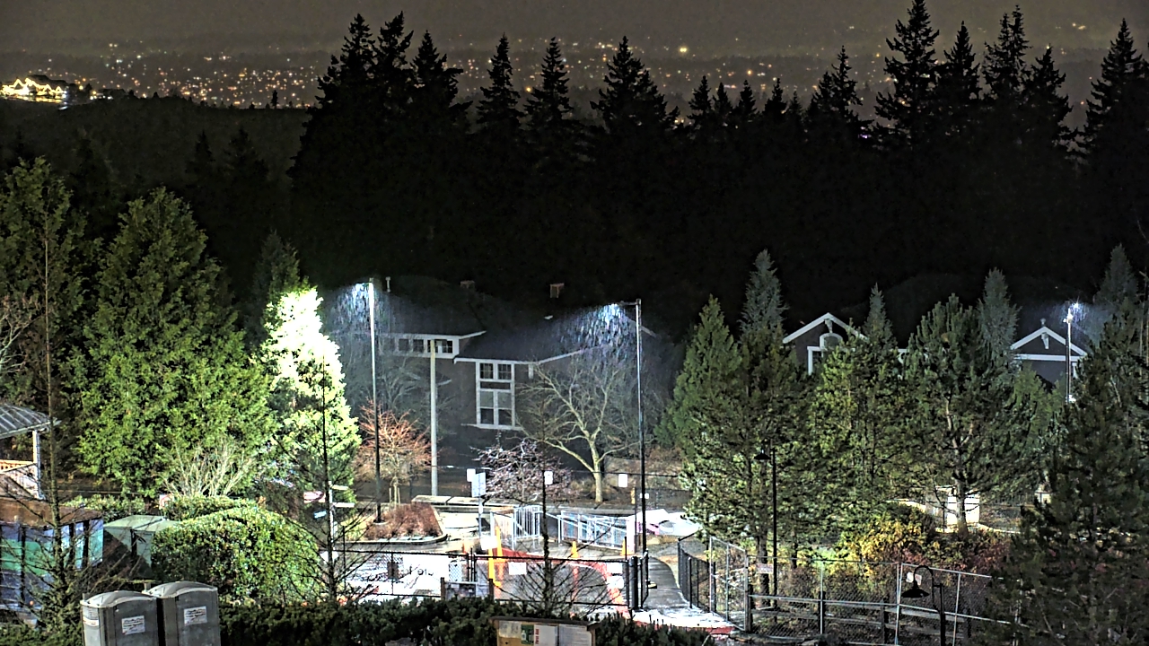 Thumbnail for current weather camera view from Open Window School 1200 ft elev Cougar Mtn in Bellevue, Washington