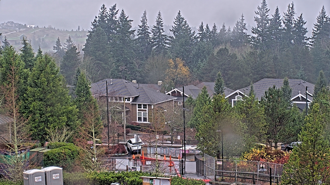 Thumbnail for current weather camera view from Open Window School 1200 ft elev Cougar Mtn in Bellevue, Washington