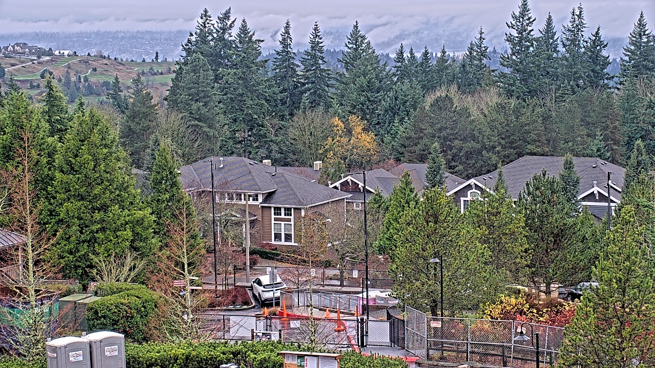 Thumbnail for current weather camera view from Open Window School 1200 ft elev Cougar Mtn in Bellevue, Washington