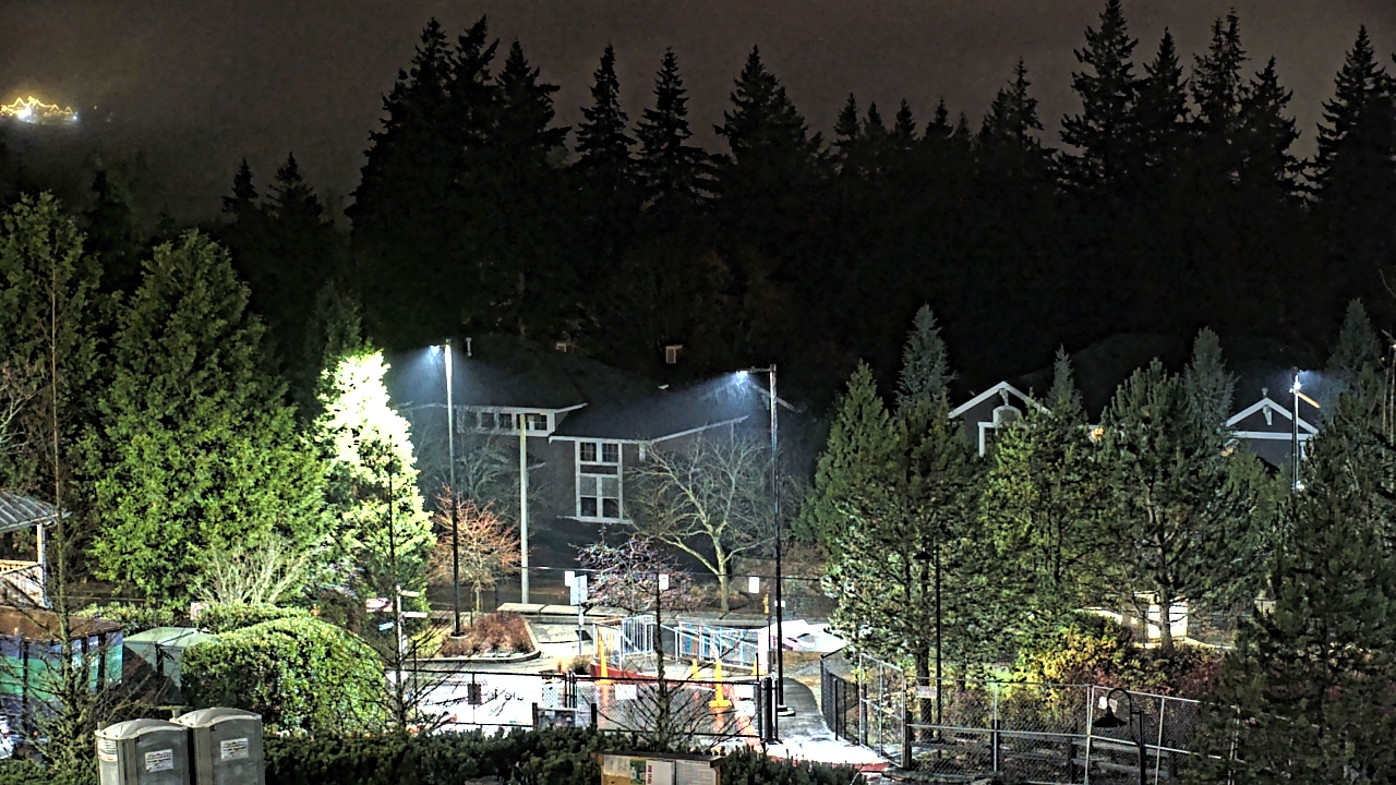 Thumbnail for current weather camera view from Open Window School 1200 ft elev Cougar Mtn in Bellevue, Washington