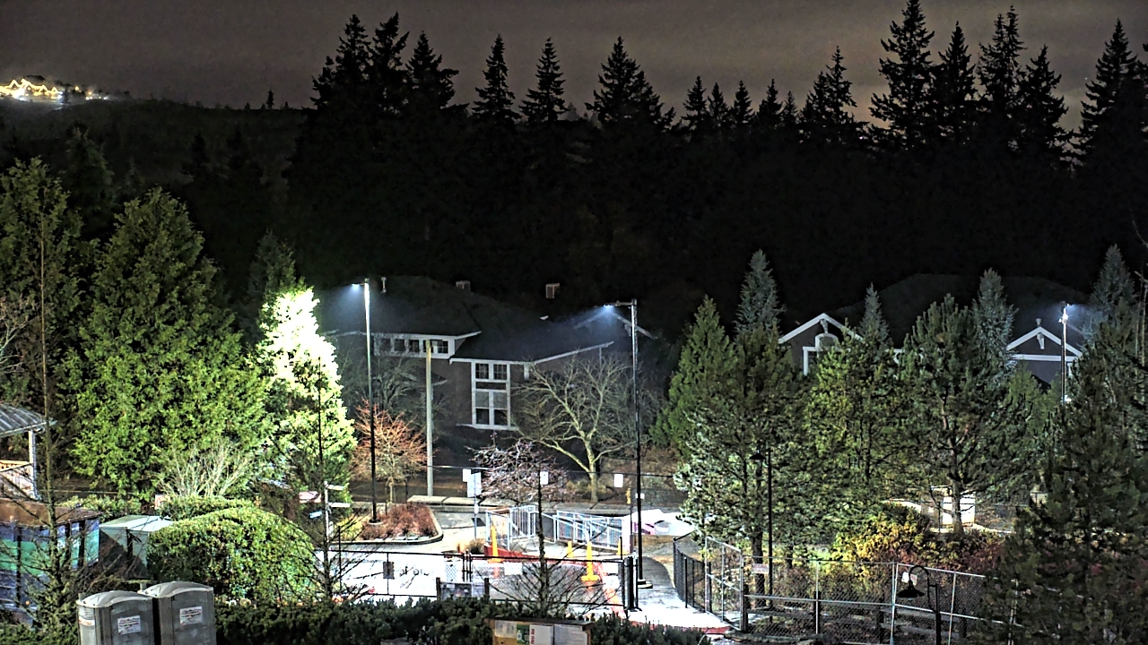 Thumbnail for current weather camera view from Open Window School 1200 ft elev Cougar Mtn in Bellevue, Washington