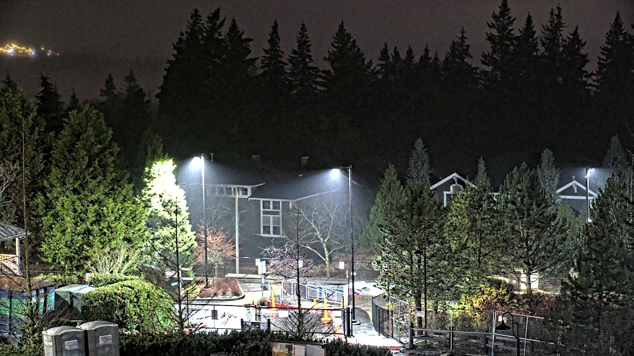 Thumbnail for current weather camera view from Open Window School 1200 ft elev Cougar Mtn in Bellevue, Washington