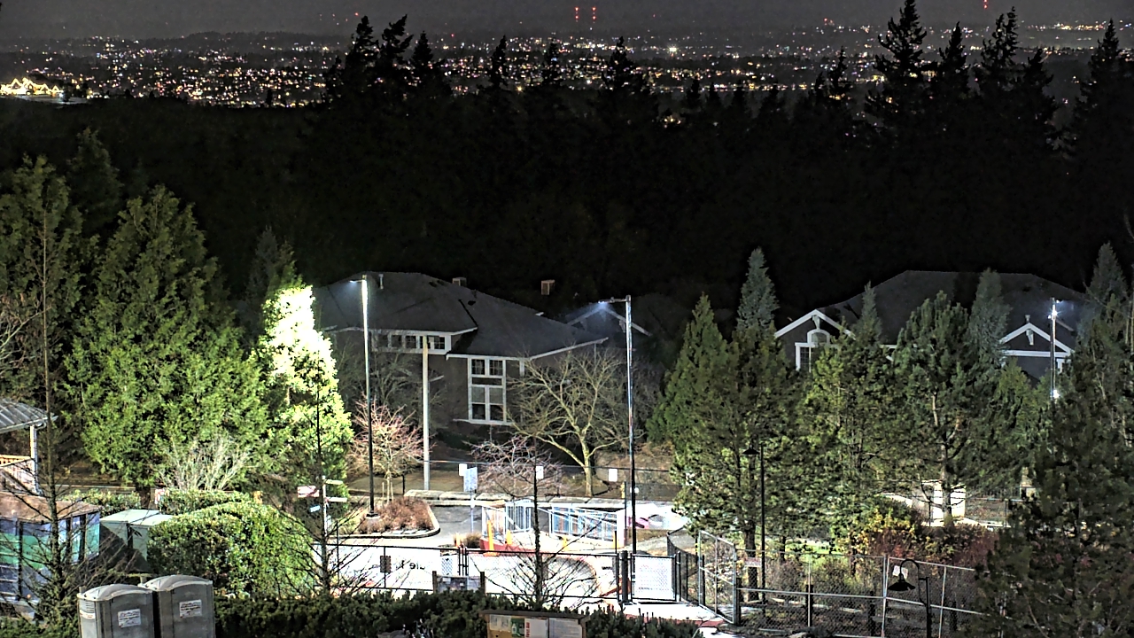 Thumbnail for current weather camera view from Open Window School 1200 ft elev Cougar Mtn in Bellevue, Washington