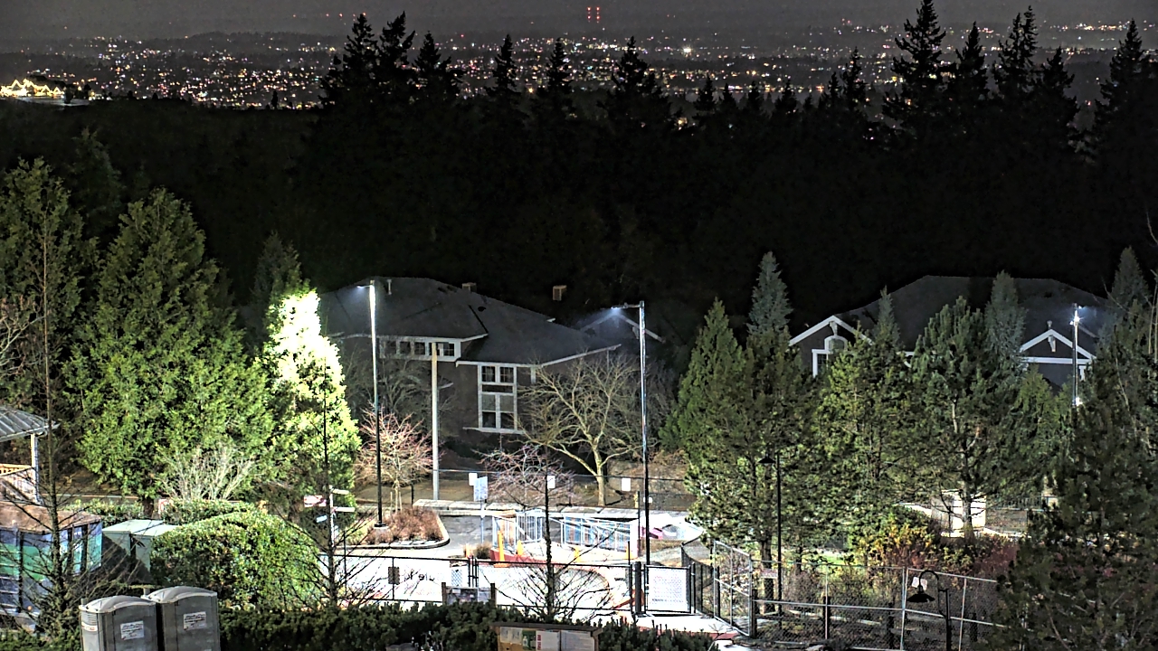 Thumbnail for current weather camera view from Open Window School 1200 ft elev Cougar Mtn in Bellevue, Washington