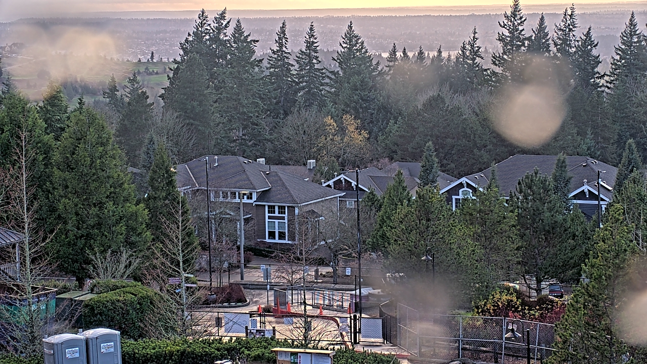 Thumbnail for current weather camera view from Open Window School 1200 ft elev Cougar Mtn in Bellevue, Washington