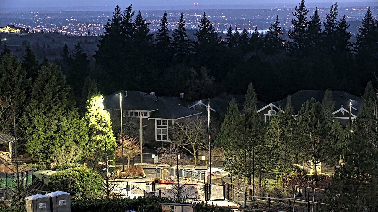 Thumbnail for current weather camera view from Open Window School 1200 ft elev Cougar Mtn in Bellevue, Washington