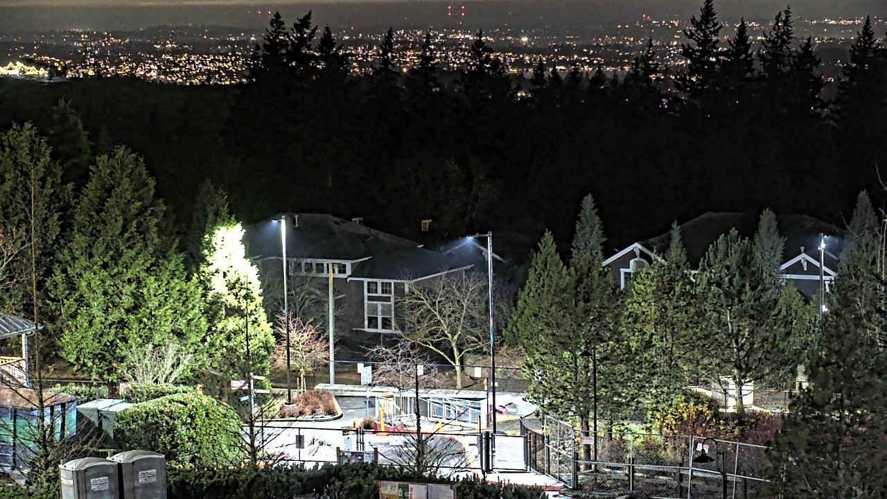 Thumbnail for current weather camera view from Open Window School 1200 ft elev Cougar Mtn in Bellevue, Washington