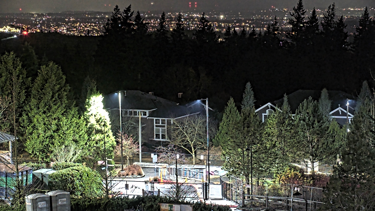 Thumbnail for current weather camera view from Open Window School 1200 ft elev Cougar Mtn in Bellevue, Washington