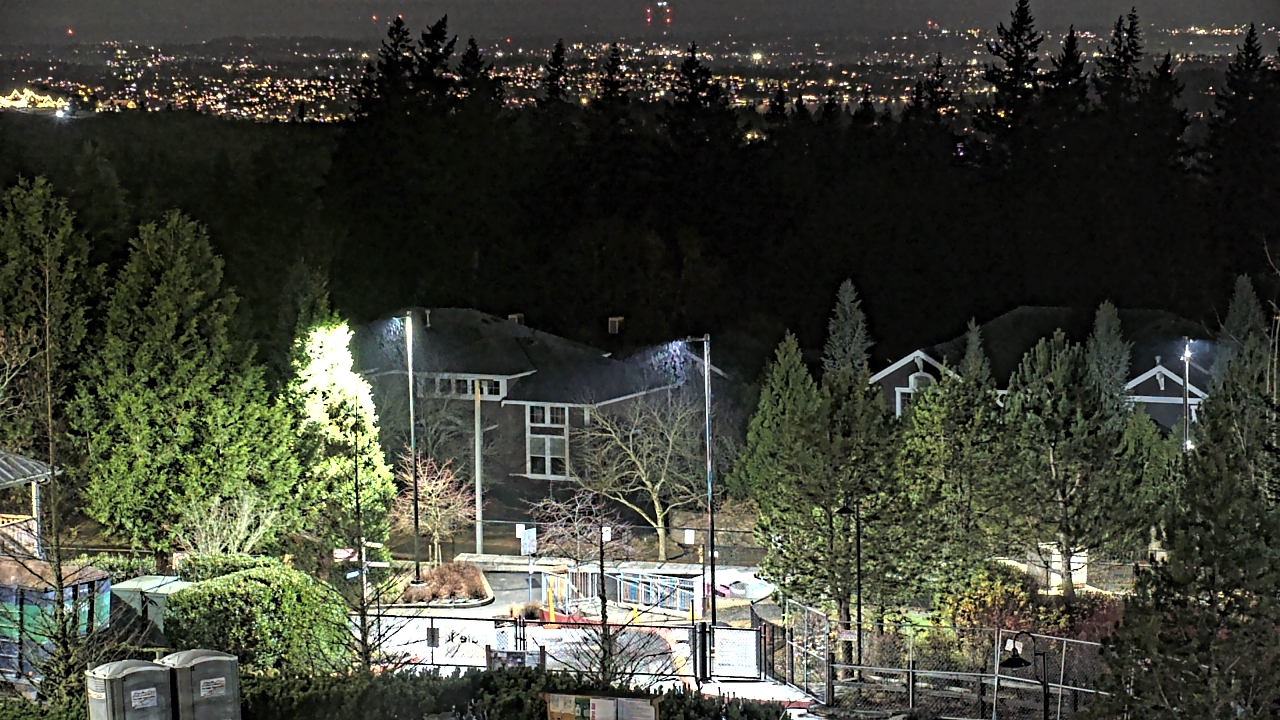 Thumbnail for current weather camera view from Open Window School 1200 ft elev Cougar Mtn in Bellevue, Washington