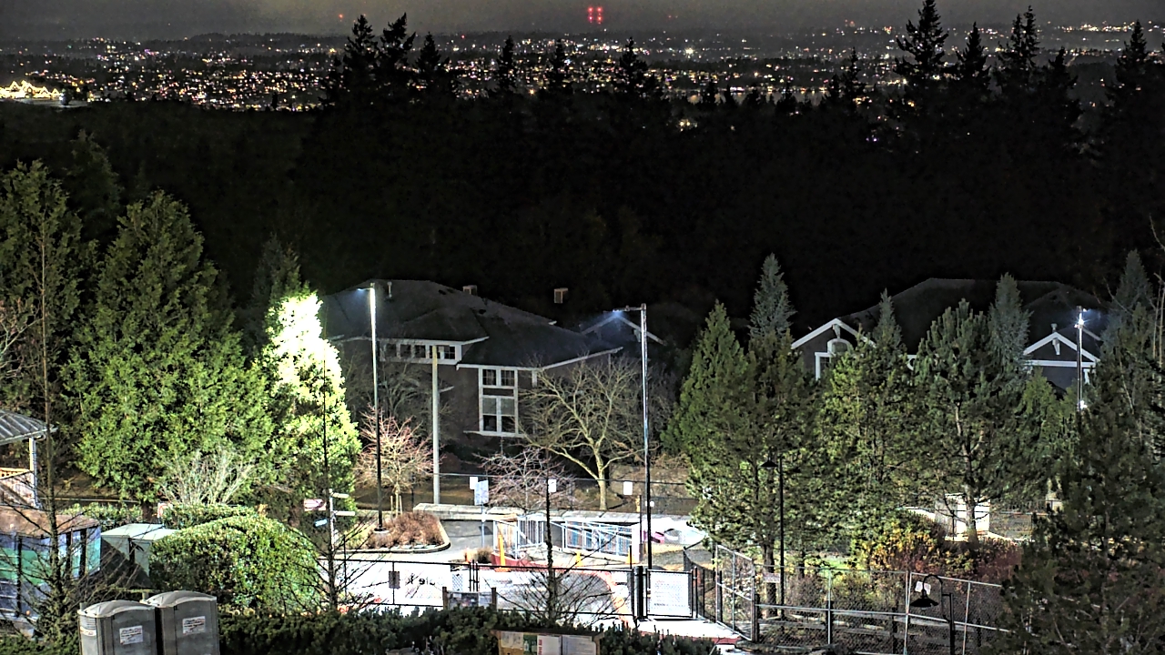 Thumbnail for current weather camera view from Open Window School 1200 ft elev Cougar Mtn in Bellevue, Washington