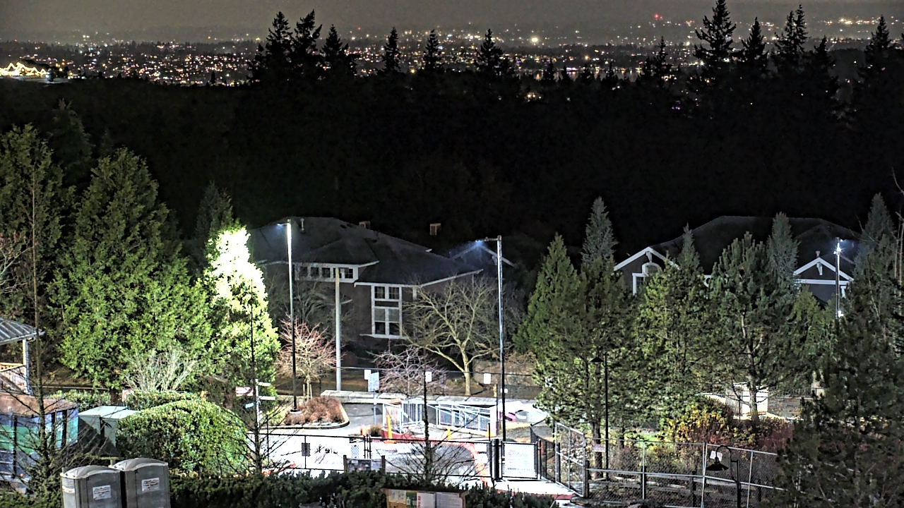 Thumbnail for current weather camera view from Open Window School 1200 ft elev Cougar Mtn in Bellevue, Washington