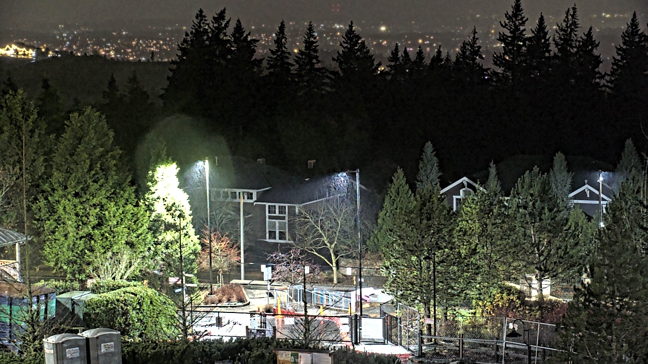 Thumbnail for current weather camera view from Open Window School 1200 ft elev Cougar Mtn in Bellevue, Washington