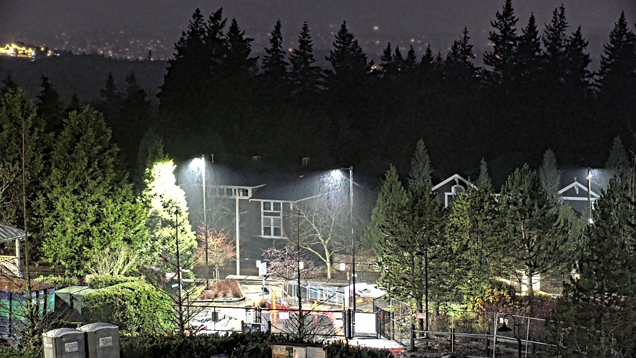 Thumbnail for current weather camera view from Open Window School 1200 ft elev Cougar Mtn in Bellevue, Washington