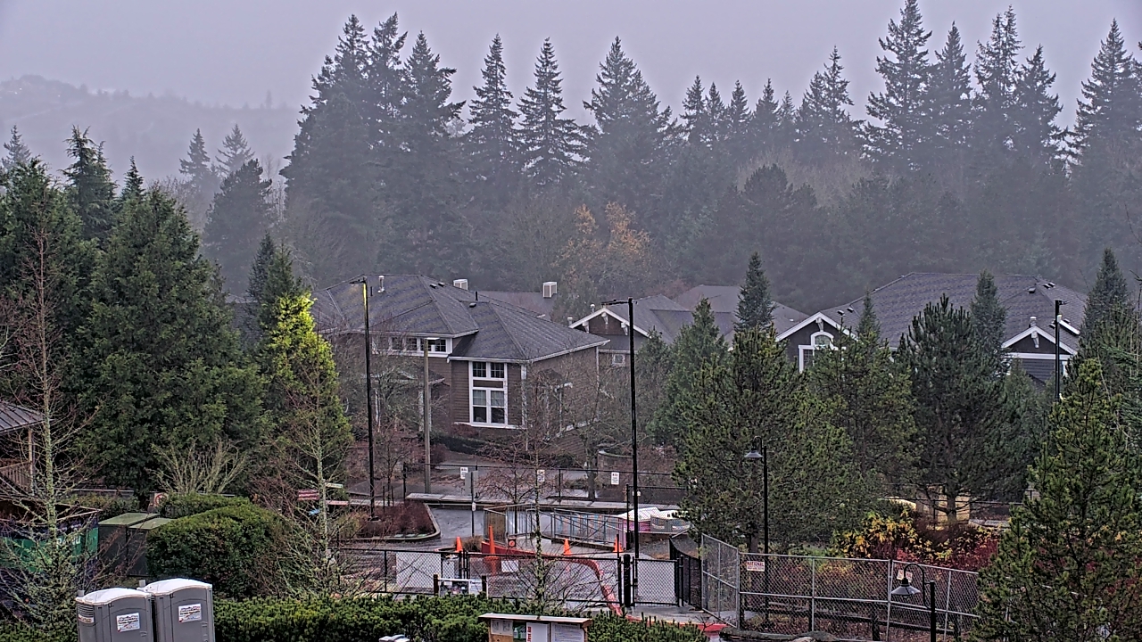 Thumbnail for current weather camera view from Open Window School 1200 ft elev Cougar Mtn in Bellevue, Washington