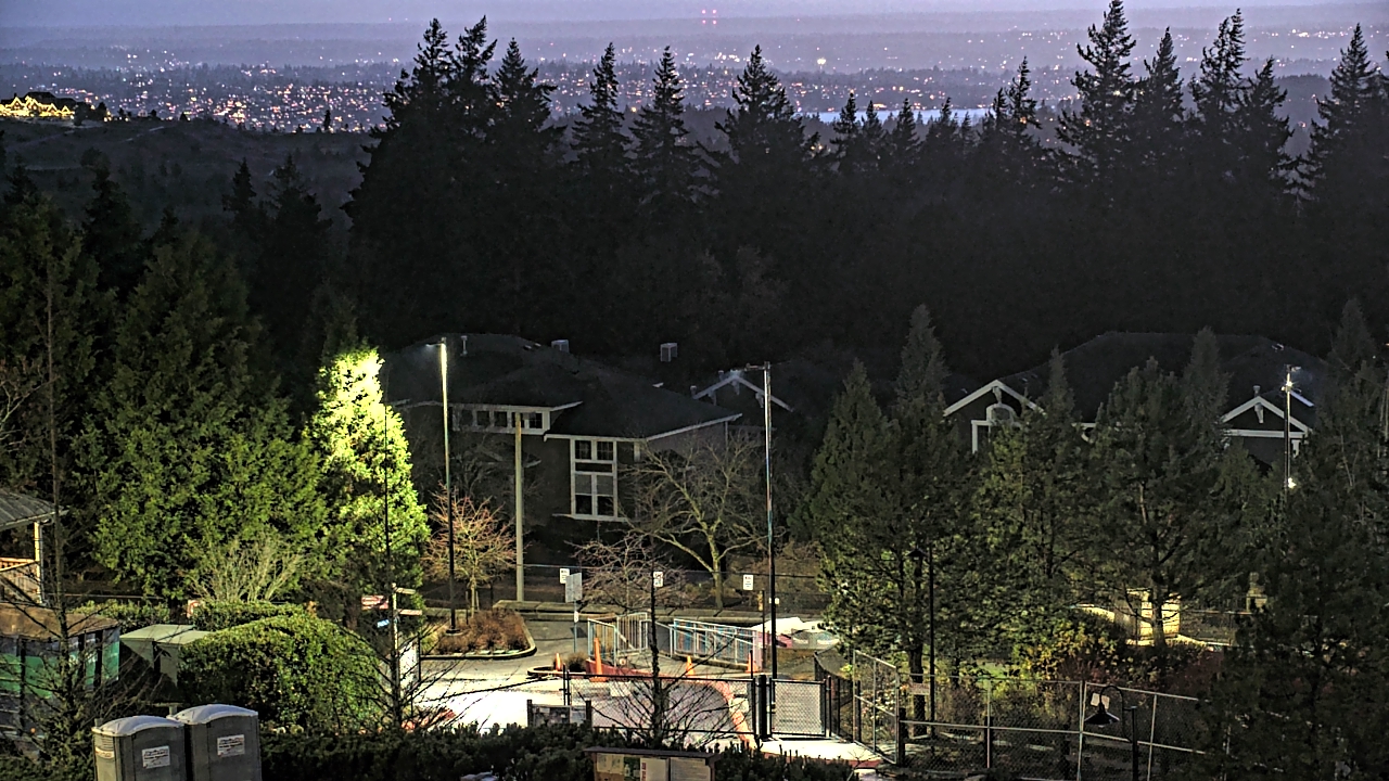 Thumbnail for current weather camera view from Open Window School 1200 ft elev Cougar Mtn in Bellevue, Washington