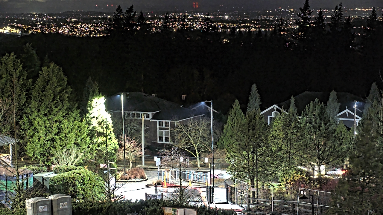 Thumbnail for current weather camera view from Open Window School 1200 ft elev Cougar Mtn in Bellevue, Washington