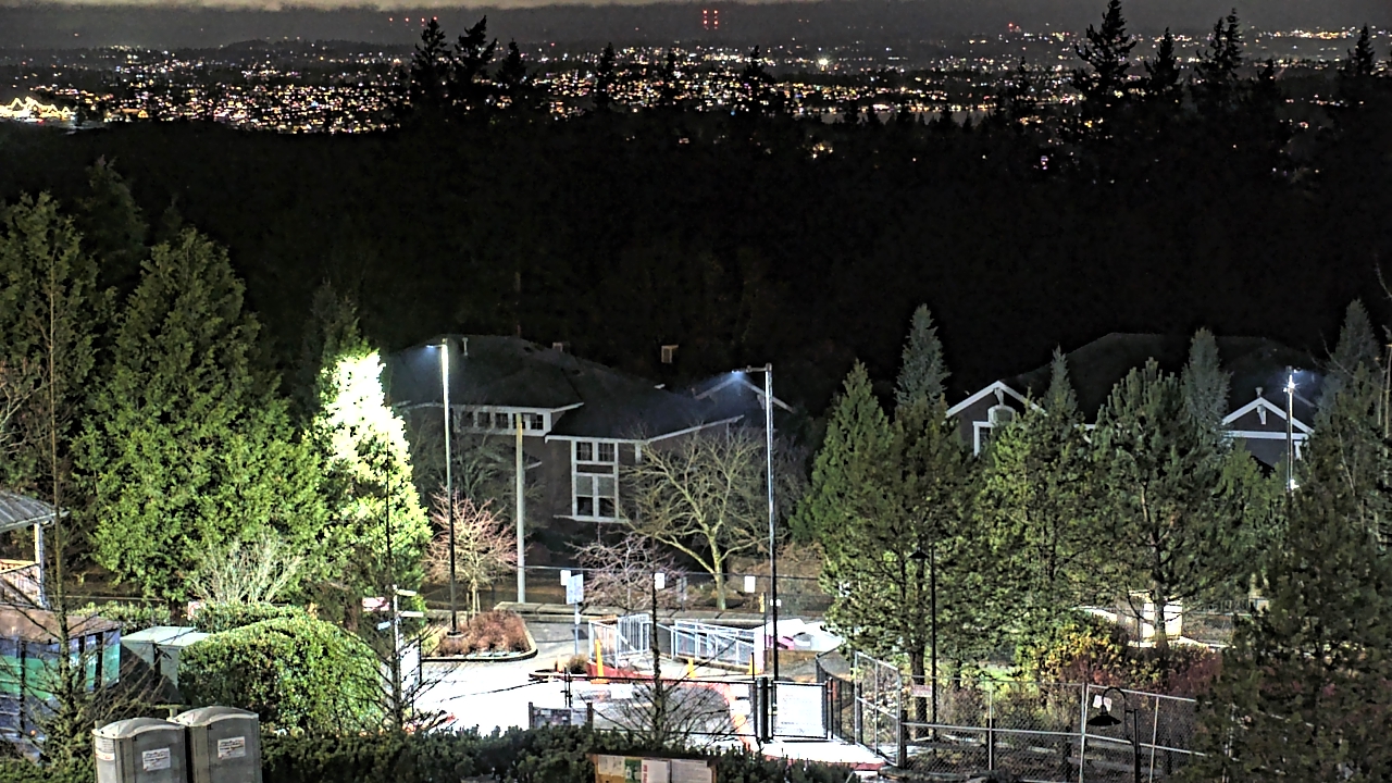 Thumbnail for current weather camera view from Open Window School 1200 ft elev Cougar Mtn in Bellevue, Washington