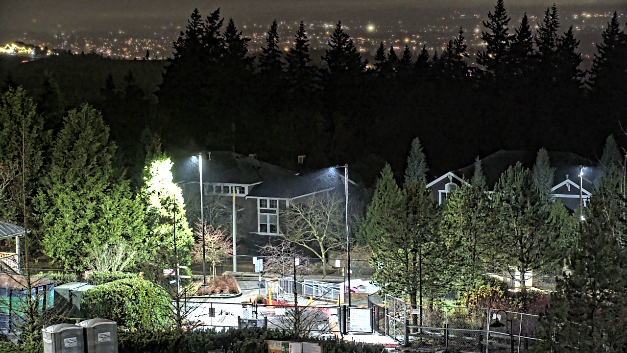 Thumbnail for current weather camera view from Open Window School 1200 ft elev Cougar Mtn in Bellevue, Washington