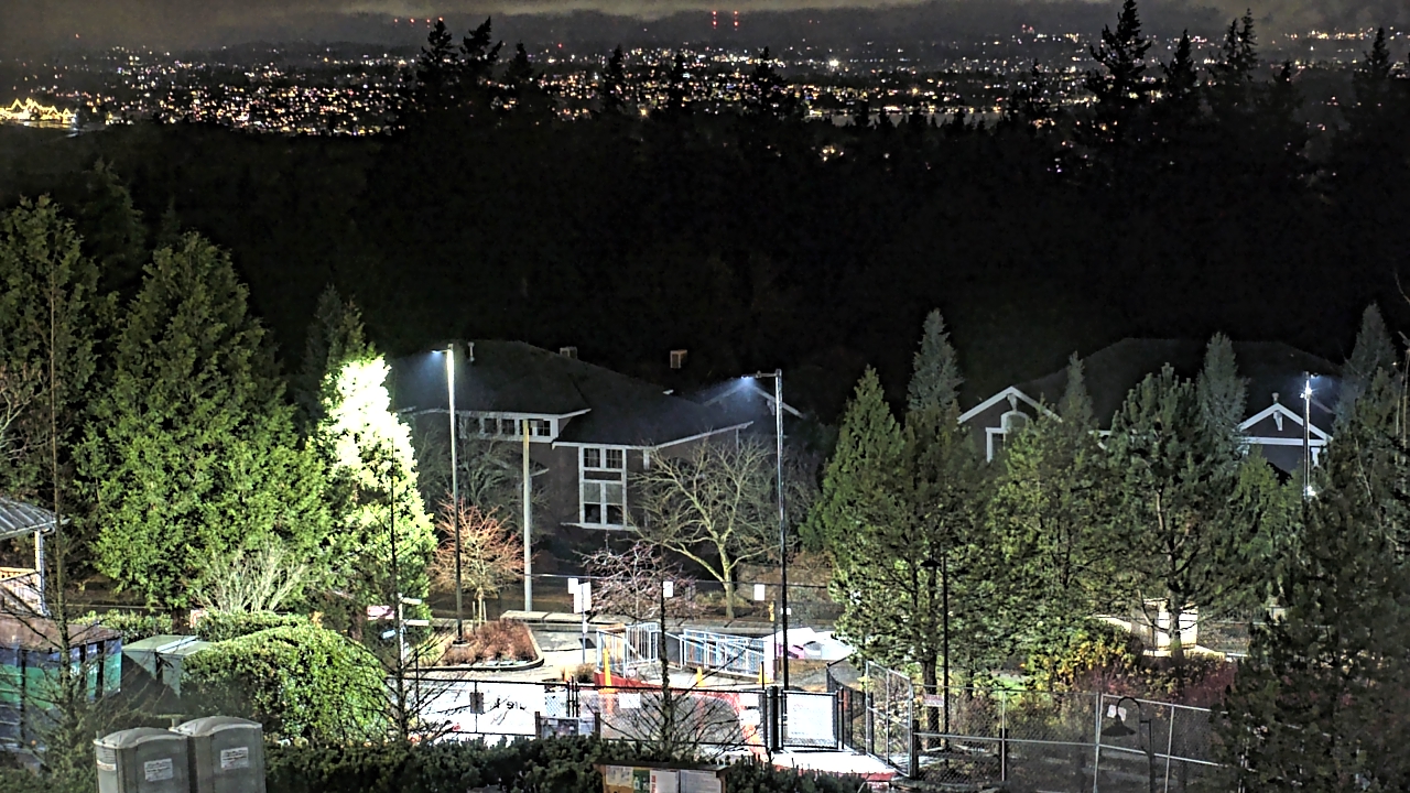 Thumbnail for current weather camera view from Open Window School 1200 ft elev Cougar Mtn in Bellevue, Washington