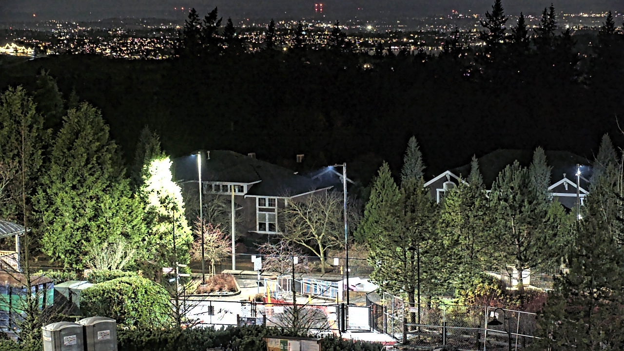 Thumbnail for current weather camera view from Open Window School 1200 ft elev Cougar Mtn in Bellevue, Washington