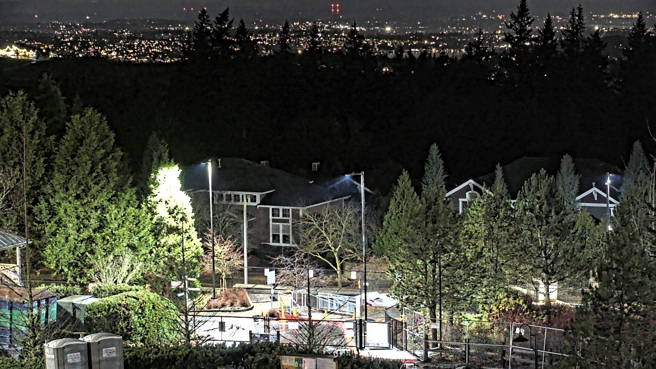 Thumbnail for current weather camera view from Open Window School 1200 ft elev Cougar Mtn in Bellevue, Washington