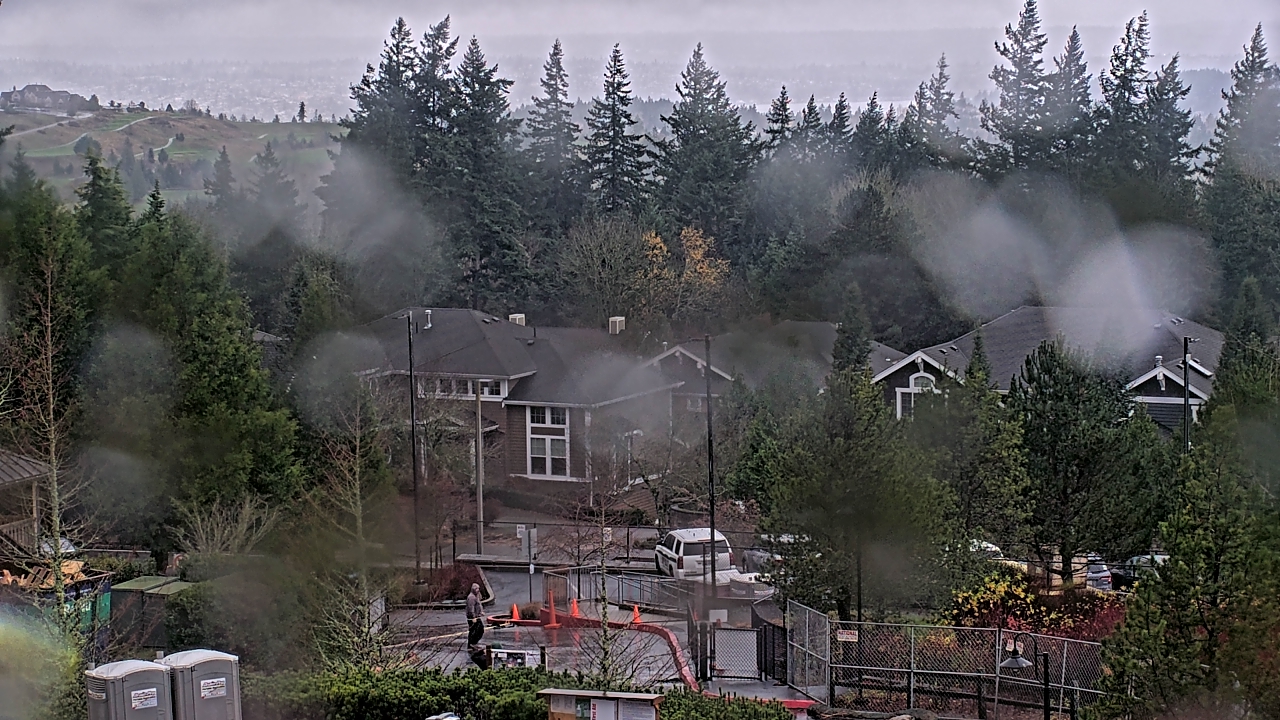 Thumbnail for current weather camera view from Open Window School 1200 ft elev Cougar Mtn in Bellevue, Washington